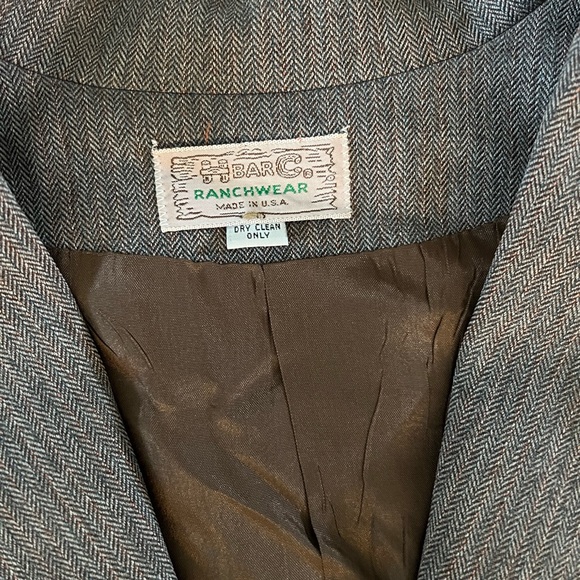 Western Vintage Woman’s Two Peice Suit - Picture 6 of 11